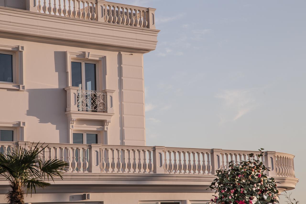Hotel Villa Pascucci Durrës 外观 照片